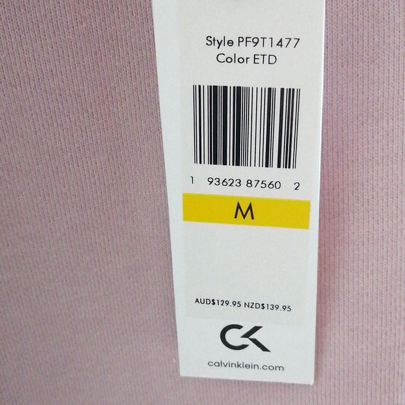 Calvin Klein Women sweater - Picture 4 of 5